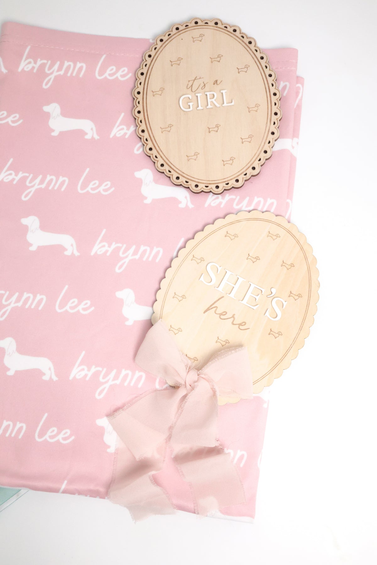 Dachshund Wooden Baby Annoucement - She’s Here Scalloped