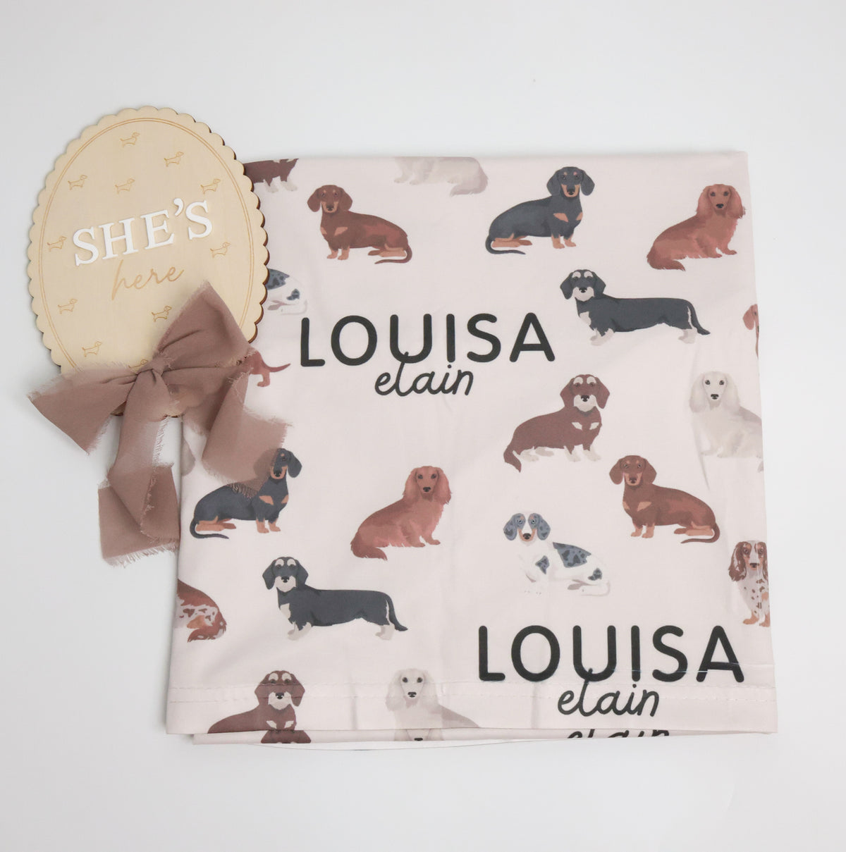 Dachshund Wooden Baby Annoucement - She’s Here Scalloped