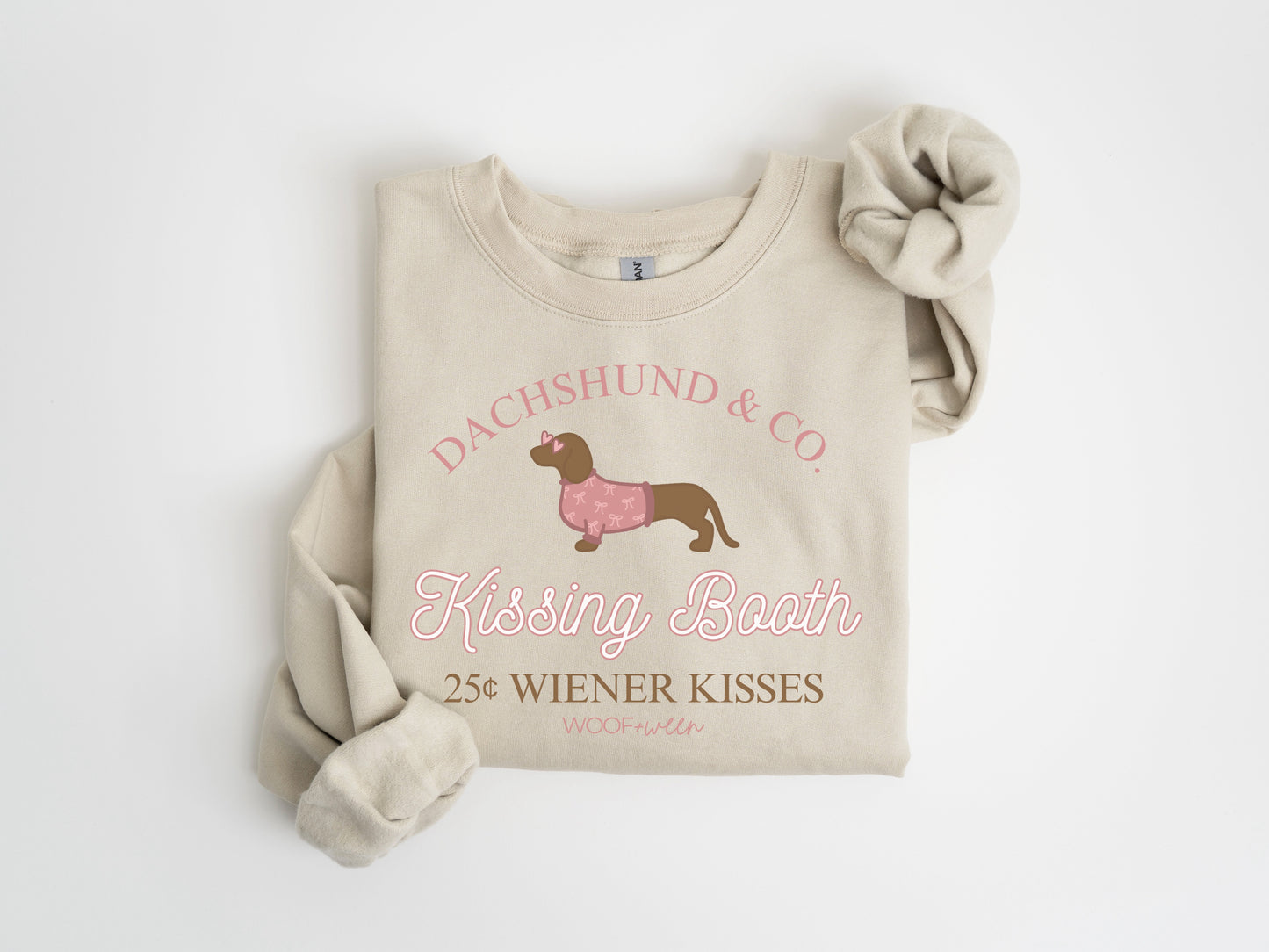 Dachshund Sweatshirt - Doxie Kissing Booth