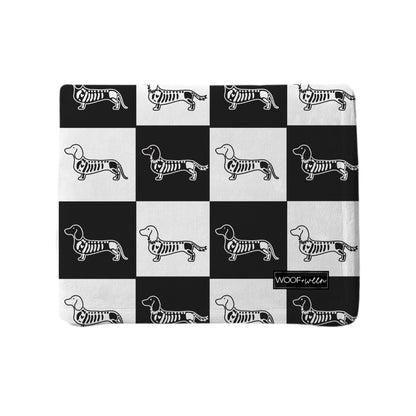 Dachshund Blanket - HALLOWEENIE
